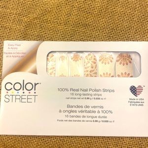 Color Street Feathered Friends Nail Set